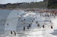 NEWS - Coronavirus: Strandleben in Bournemouth