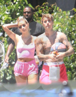 EXKLUSIV - Justin Bieber und Hailey Baldwin geniessen das sonnige Memorial-Day-Wochenende 