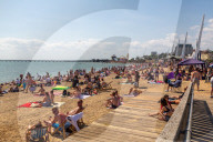 NEWS - Coronavirus: Gut besuchte Strände in Grossbritannien am Bank Holiday Montag
