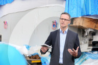 NEWS - Besuch im Volkswagen-Werk Sachsen in Zwickau