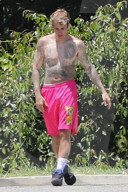Justin Bieber Seen Playing Basketball with his Bodyguard