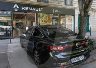 NEWS - Macron will Renault zum MarktfÃ¼hrer fÃ¼r Elektroautos machen