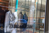 NEWS - USA Unruhen: Luxusläden in Soho New York verwüstet