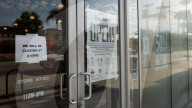 NEWS - USA Unruhen: Verbarrikadierte Shops in Los Angeles