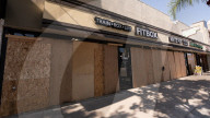 NEWS - USA Unruhen: Verbarrikadierte Shops in Los Angeles