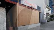 NEWS - USA Unruhen: Verbarrikadierte Shops in Los Angeles