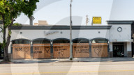 NEWS - USA Unruhen: Verbarrikadierte Shops in Los Angeles
