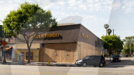 NEWS - USA Unruhen: Verbarrikadierte Shops in Los Angeles