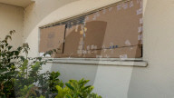 NEWS - USA Unruhen: Verbarrikadierte Shops in Los Angeles