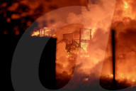 NEWS - Großbrand bei einer Papierstoff-Recycling Firma in Diez