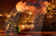 NEWS - Großbrand bei einer Papierstoff-Recycling Firma in Diez