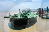 NEWS - Öltanker Maran Aries löscht Rohöl-Ladung im Hafen von Zhoushan, China