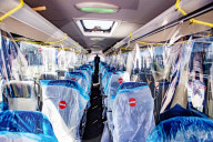 NEWS - Coronavirus: Vorstellung eines Social Distancing Bus im niederländischen Norrdwijk 