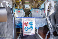 NEWS - Coronavirus: Vorstellung eines Social Distancing Bus im niederländischen Norrdwijk 