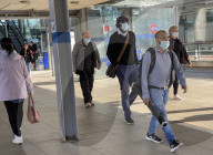 Masks compulsory on the tube
