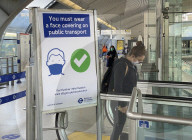 Masks compulsory on the tube