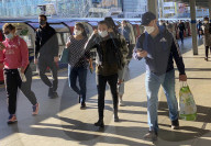 Masks compulsory on the tube