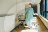 NEWS - Coronavirus: Rehabilitation von Post-Covdi-Patienten in Reims