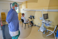 NEWS - Coronavirus: Rehabilitation von Post-Covdi-Patienten in Reims