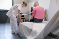 NEWS - Coronavirus: Rehabilitation von Post-Covdi-Patienten in Reims