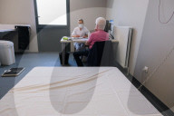 NEWS - Coronavirus: Rehabilitation von Post-Covdi-Patienten in Reims