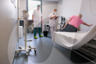NEWS - Coronavirus: Rehabilitation von Post-Covdi-Patienten in Reims