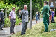 ROYALS - Prinz Charles und Camilla besuchen das Gloucester Royal Hospital