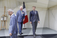 NEWS - London: Präsident Macron und Prinz Charles bei der Kranzniederlegung in London