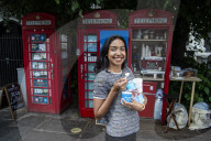Loreinis Mejia, owner of Amar Café London.