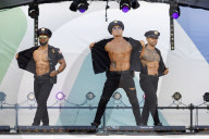 FEATURE - Sixx Paxx Strip-Show live bei der BonnLive Autokonzert-Reihe im Autokino  Bonn