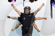 FEATURE - Sixx Paxx Strip-Show live bei der BonnLive Autokonzert-Reihe im Autokino  Bonn
