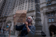 NEWS -  Senioren bei einer BLM-Demo in New York