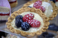 Patisserie Bakery made entirely from Knitted food