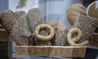 Patisserie Bakery made entirely from Knitted food