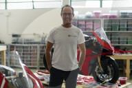 FEATURE - Lego-Künstler baut Ducati-Motorrad im Massstab 1:1