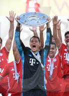 SPORT - Bundesliga: Bayern München feiert 30. Meistertitel