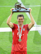 SPORT - Bundesliga: Bayern München feiert 30. Meistertitel
