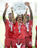 SPORT - Bundesliga: Bayern München feiert 30. Meistertitel
