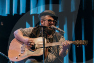 PEOPLE - Marc Amacher gibt ein Live-Konzert im Bierhübeli in Bern