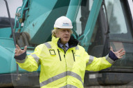 Boris Johnson visits Black Country and Marches IoT Construction