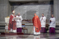 NEWS -  Papst feiert Heilige Messe der Apostel Petrus und Paulus
