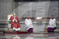 NEWS -  Papst feiert Heilige Messe der Apostel Petrus und Paulus
