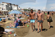 NEWS - Coronavirus: Strandleben in Jesolo bei Venedig