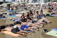 NEWS - Coronavirus: Strandleben in Jesolo bei Venedig