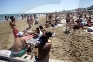 NEWS - Coronavirus: Strandleben in Jesolo bei Venedig