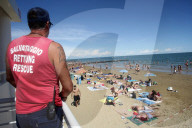 NEWS - Coronavirus: Strandleben in Jesolo bei Venedig
