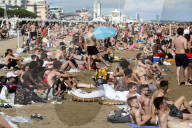 NEWS - Coronavirus: Strandleben in Jesolo bei Venedig