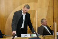 NEWS - Prozess gegen Stephan Ernst und Markus H. wegen des Mordes an Walter Luebcke