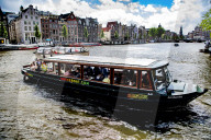 NEWS - Coronavirus: In Amsterdam fahren wieder die Touristenboote