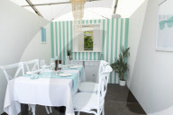 NEWS - Coronavirus: Hotel in Cornwall eröffnet "Anti-Social Club", mit 16 separaten Eingängen